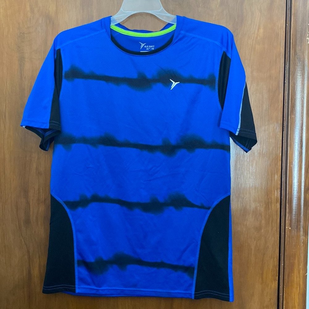 Old Navy Active T-Shirt